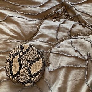 fake snakeskin shoulder bag